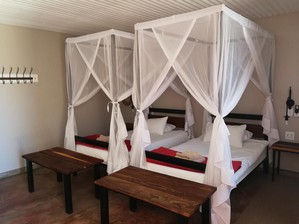 Etotongwe Lodge Оучо Екстер'єр фото